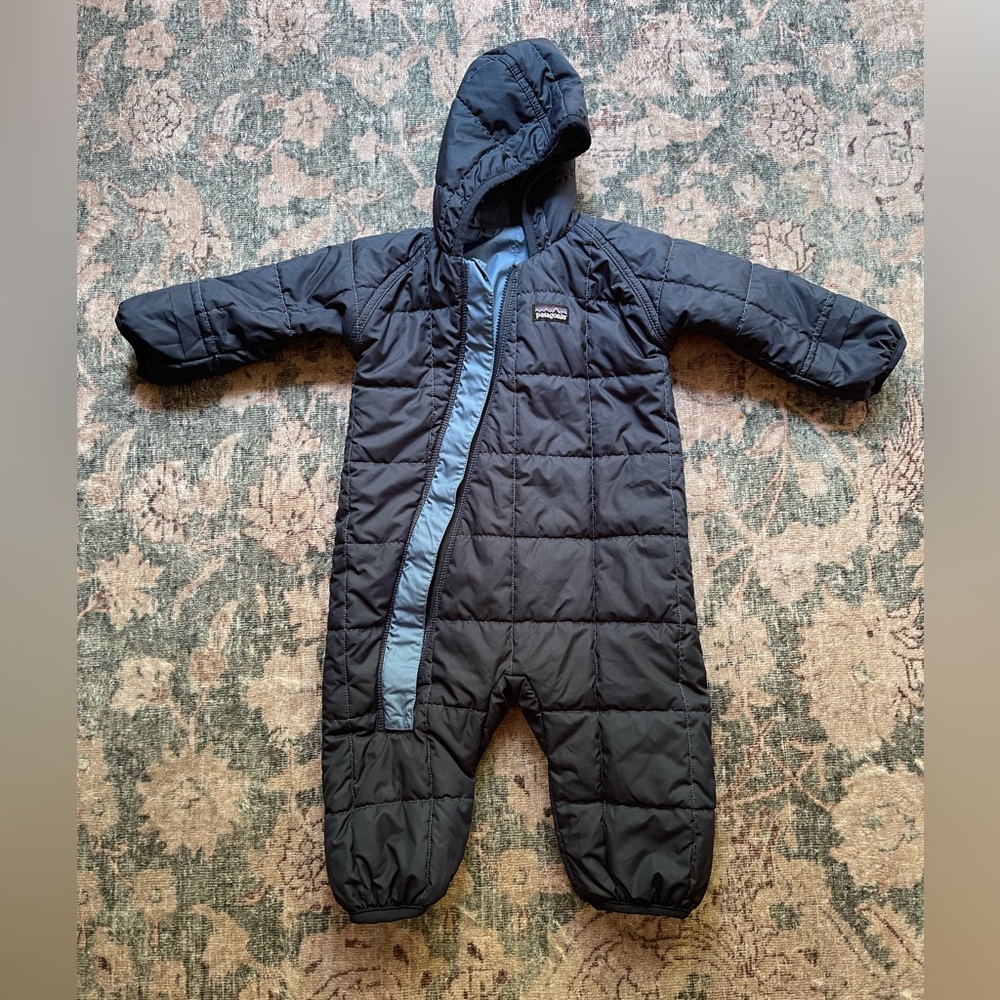 Patagonia Bunting Suit - Excellent condition & reversible